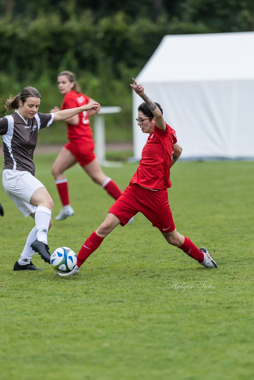 Bild 102 - Loewinnen Cup